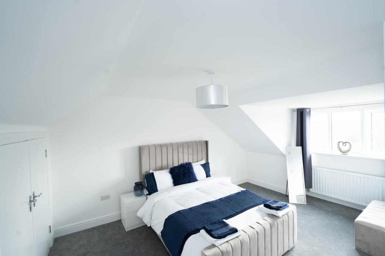 Entire Modern Home With Private Parking For 6/8 Persons Worksop Dış mekan fotoğraf